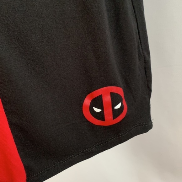Torrid Marvel Deadpool Black & Red Romper NWT - Picture 4 of 8